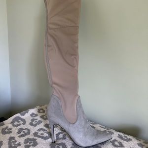 Charles David heeled boots new in damaged box size 10